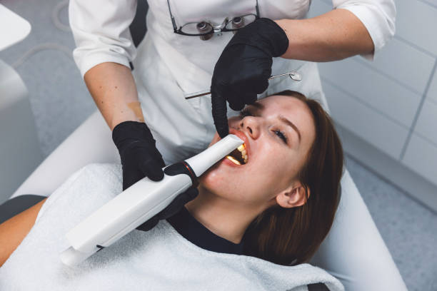 Best Emergency Treatment for Dental Infections or Abscesses in Roosevelt Gardens, FL